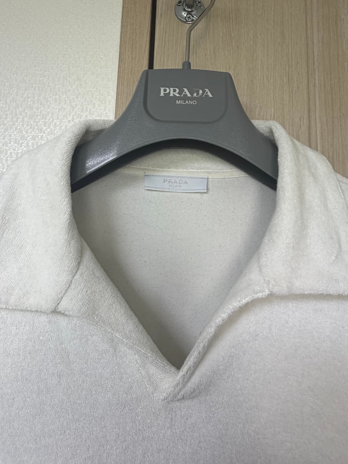 [L] 프라다 테리 반팔티셔츠 상품이미지3