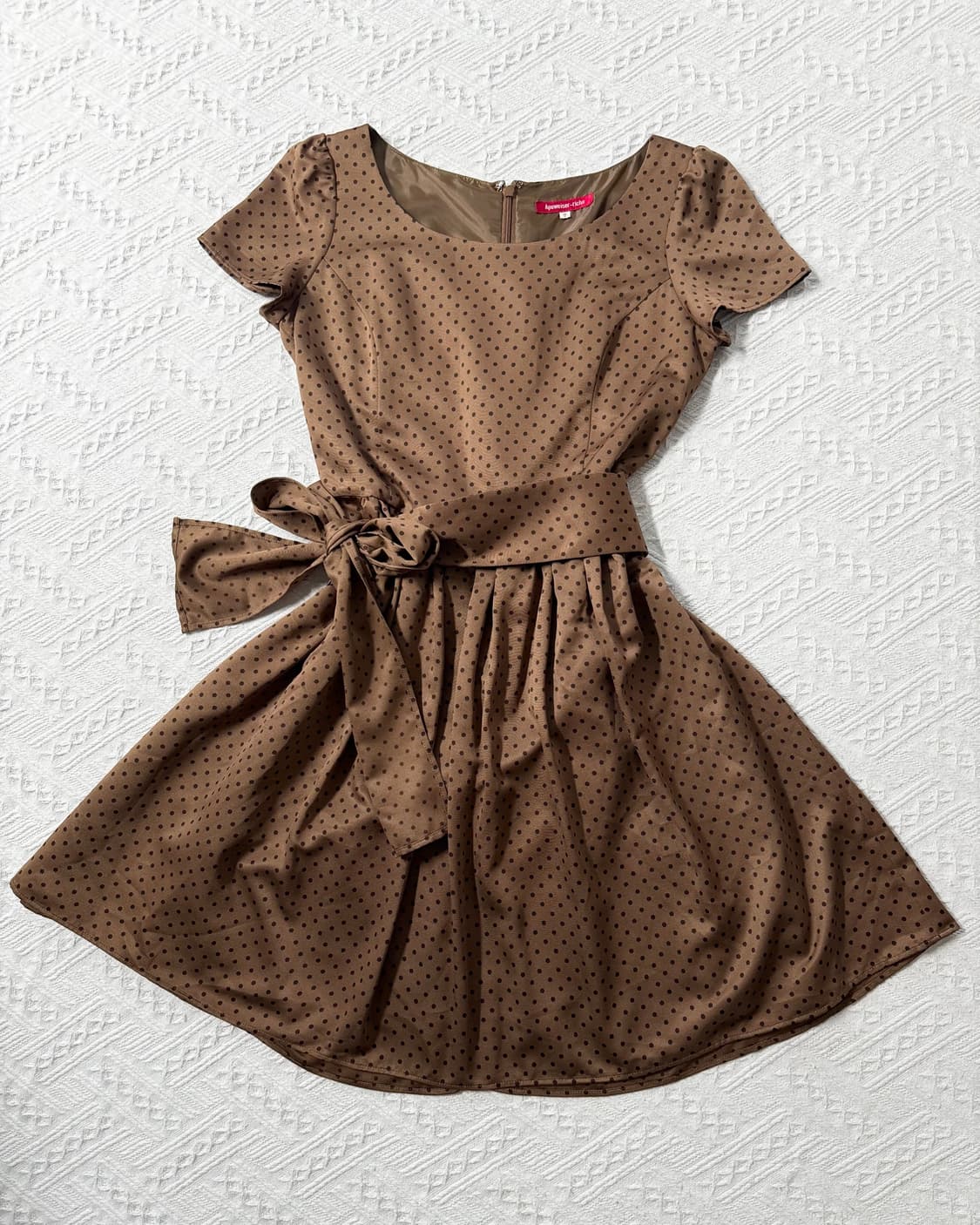 도트 패턴 세미 글로시 원피스 상품이미지1