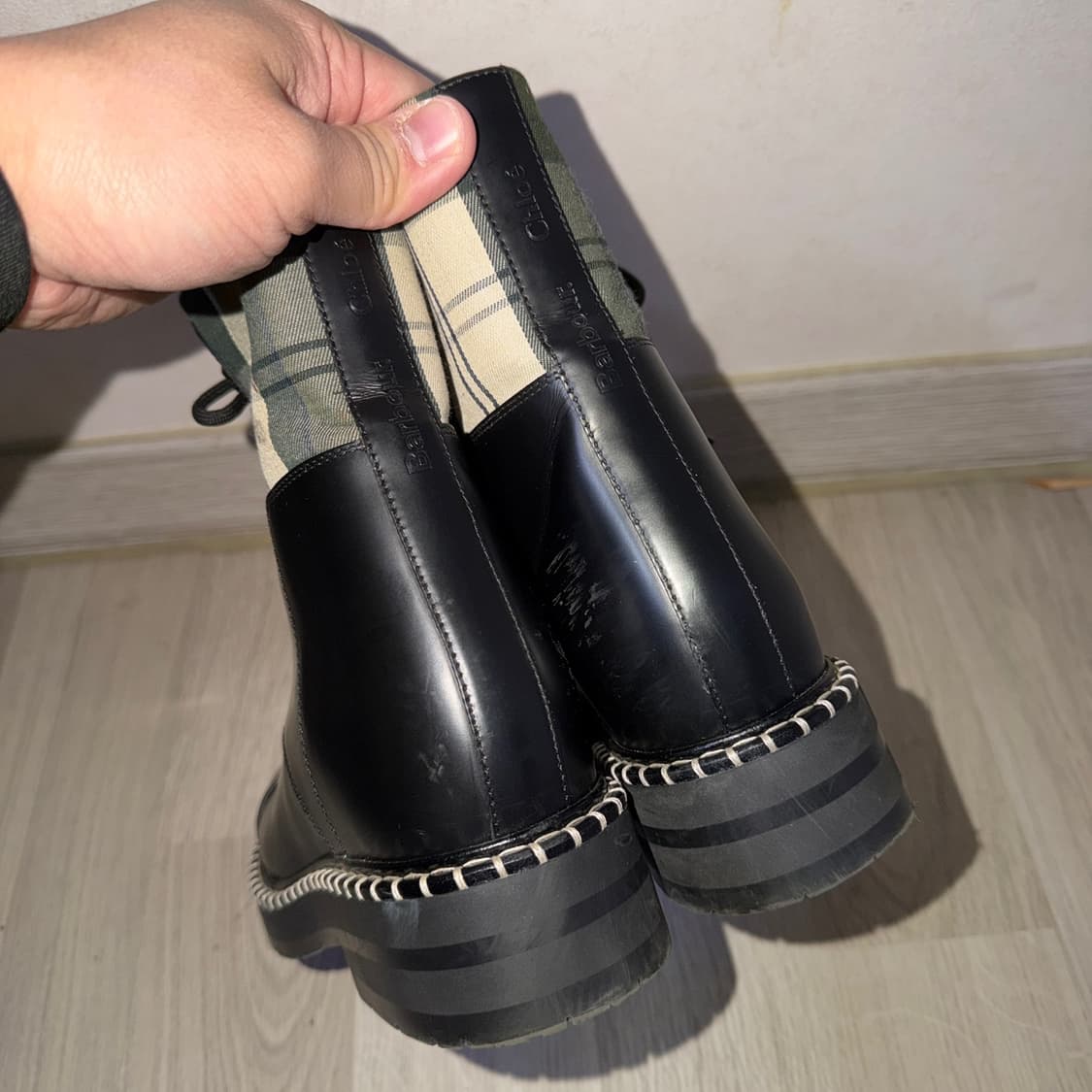 끌로애x 바버 앵클 부츠 블랙 37 (235-240) 상품이미지5