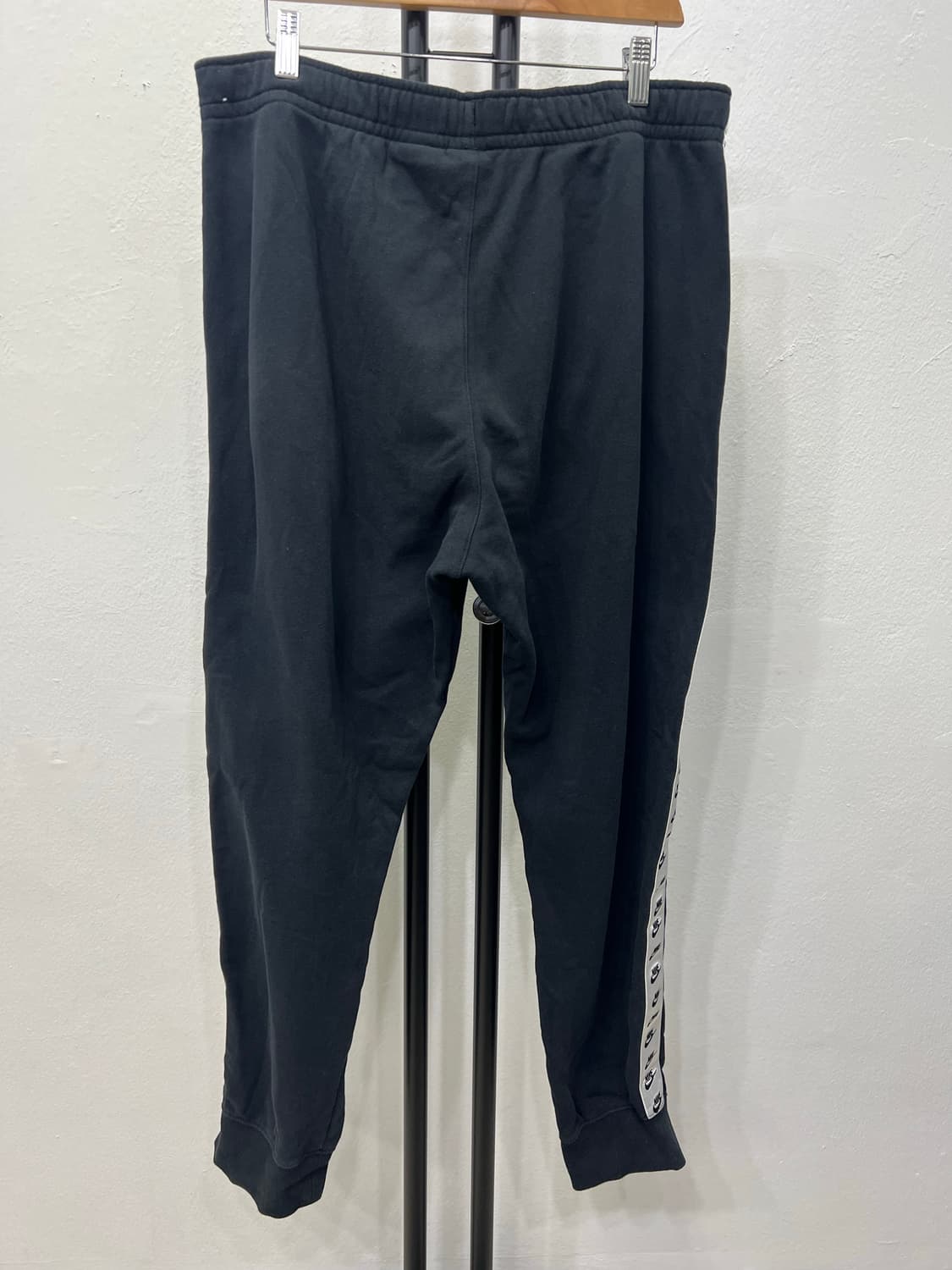 정품) 나이키 로고 테이프 조거팬츠 XL 상품이미지5