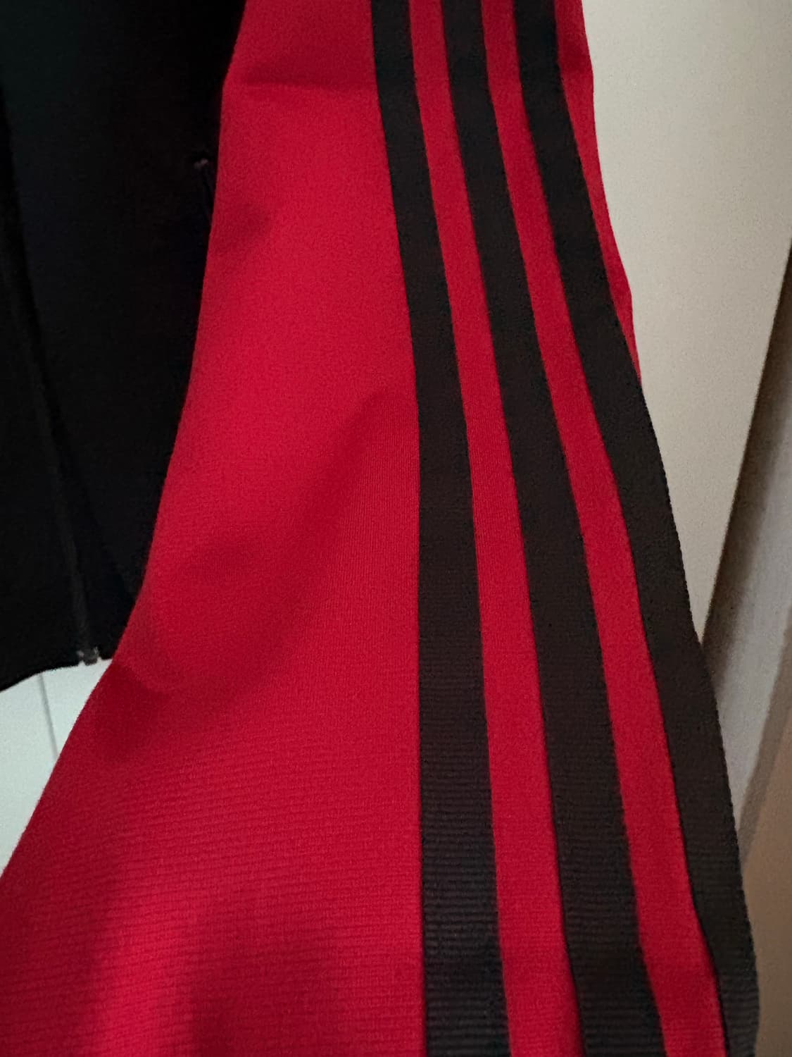 아디다스 희귀 유로파 블랙 레드 검정 빨강 트랙탑 져지 L 100 상품이미지6