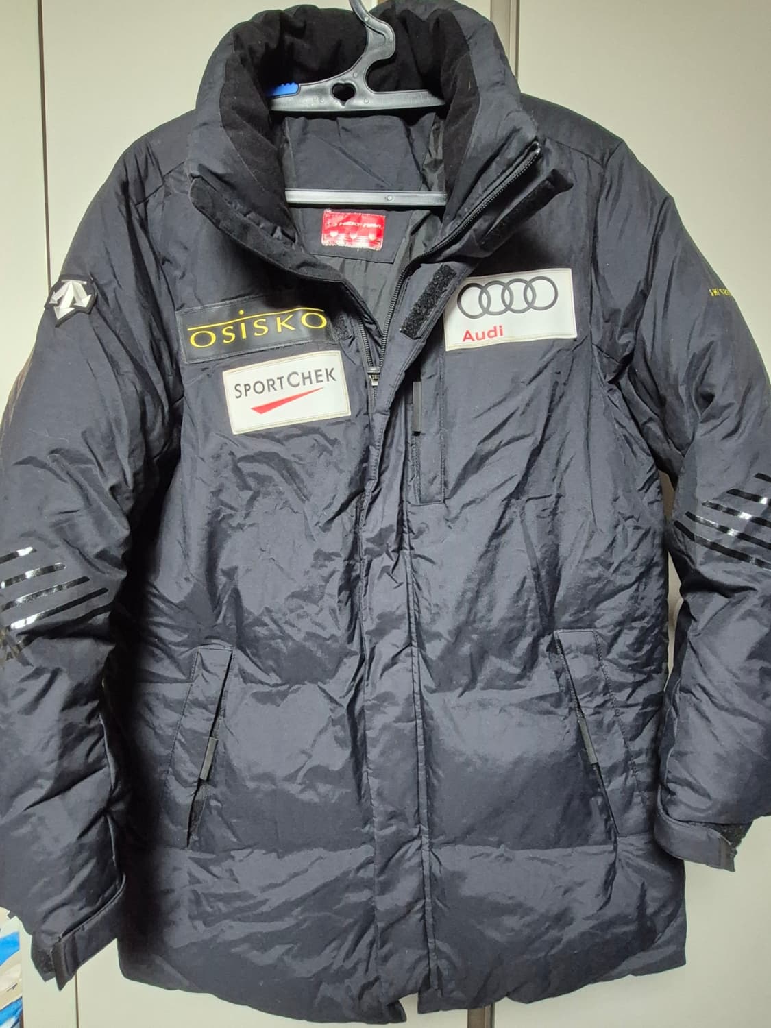 데상트 정품 캐나다 팀 레플리카 오리털패딩 덕다운 점퍼 95사이즈 팝니다 상품이미지1