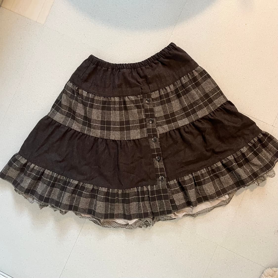 모리걸 체크 패턴 티어드 스커트 상품이미지1