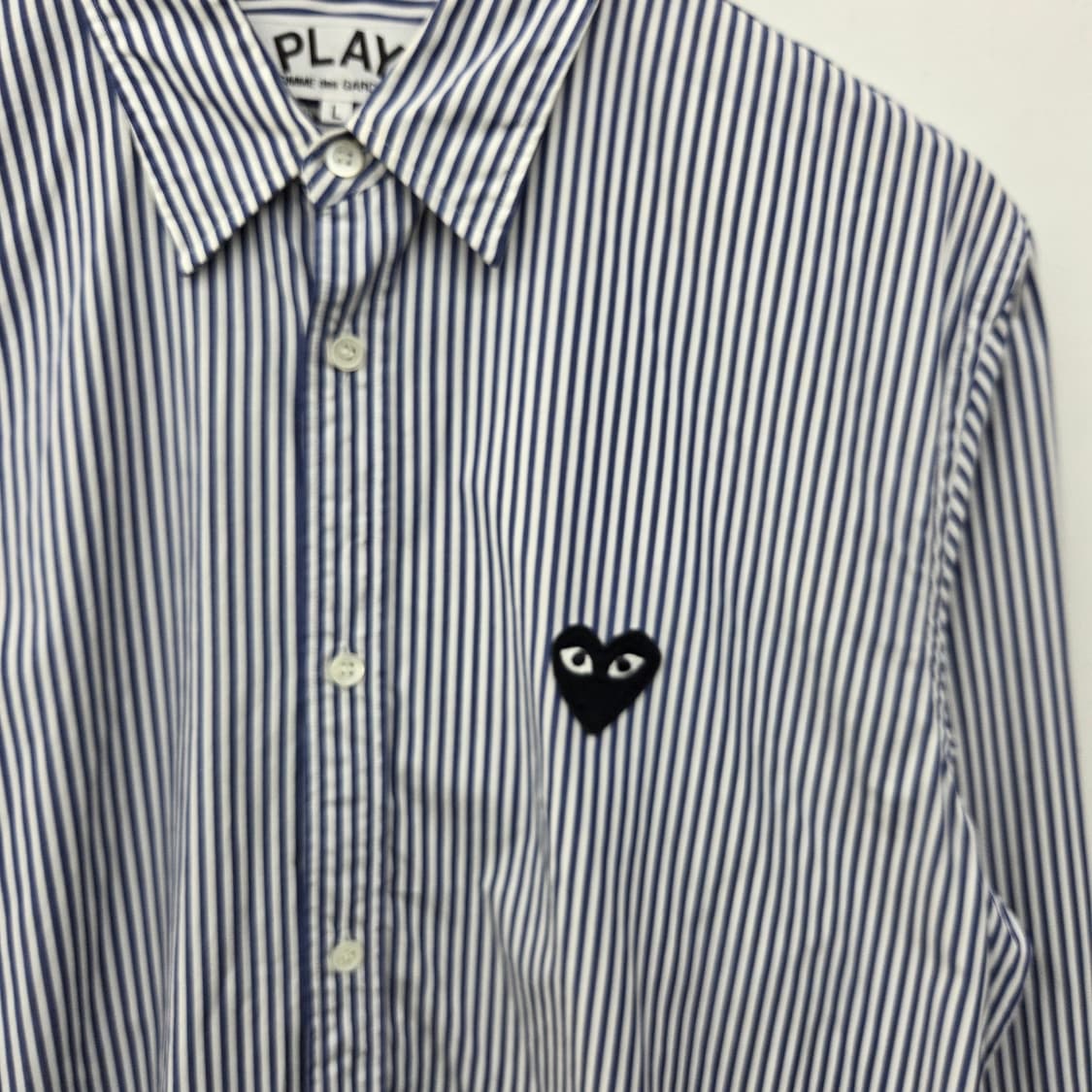 꼼데가르송 플레이 스트라이프 셔츠 남L 상품이미지3