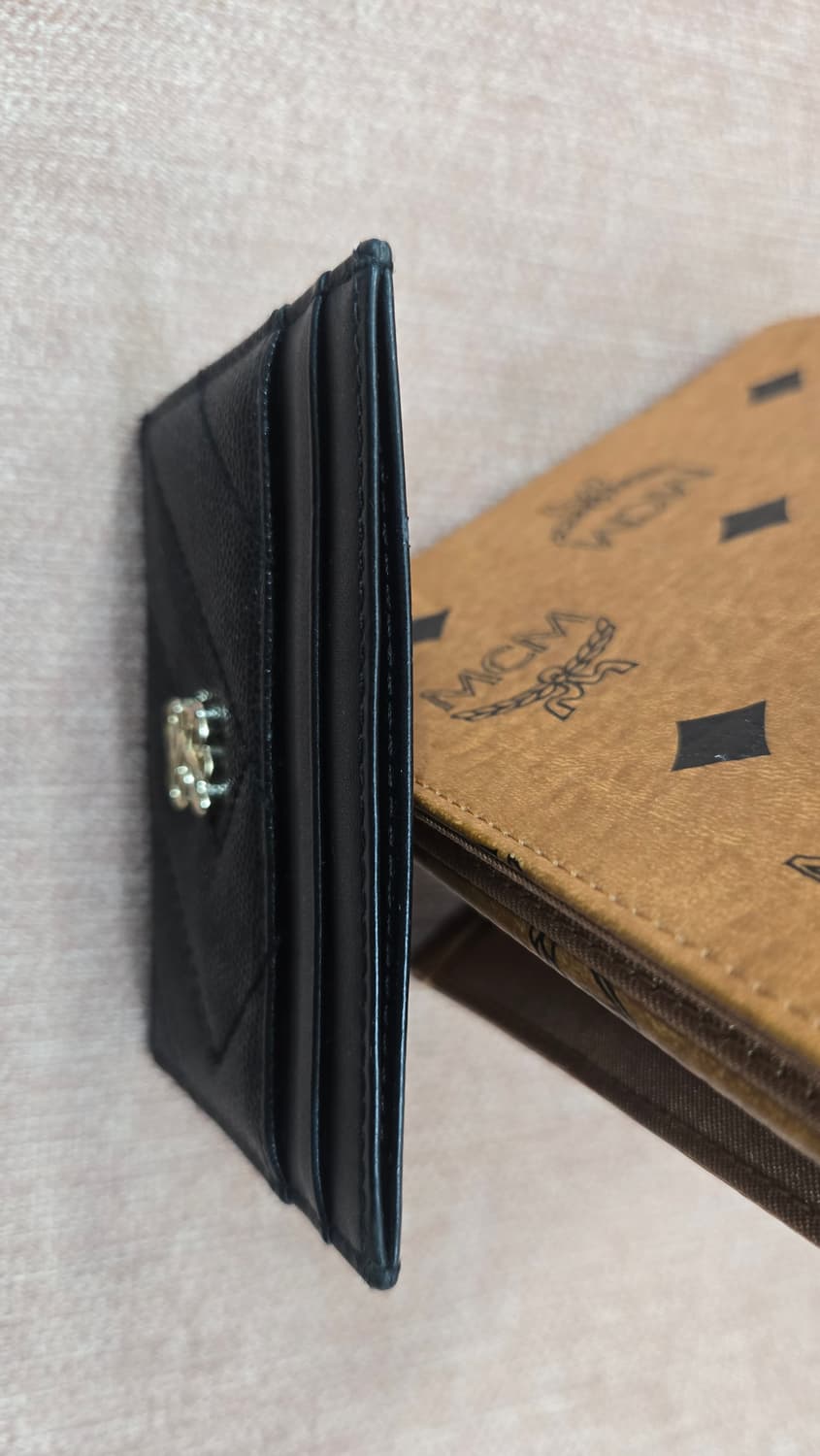 루이까또즈 블랙 퀼팅 카드지갑 상품이미지8
