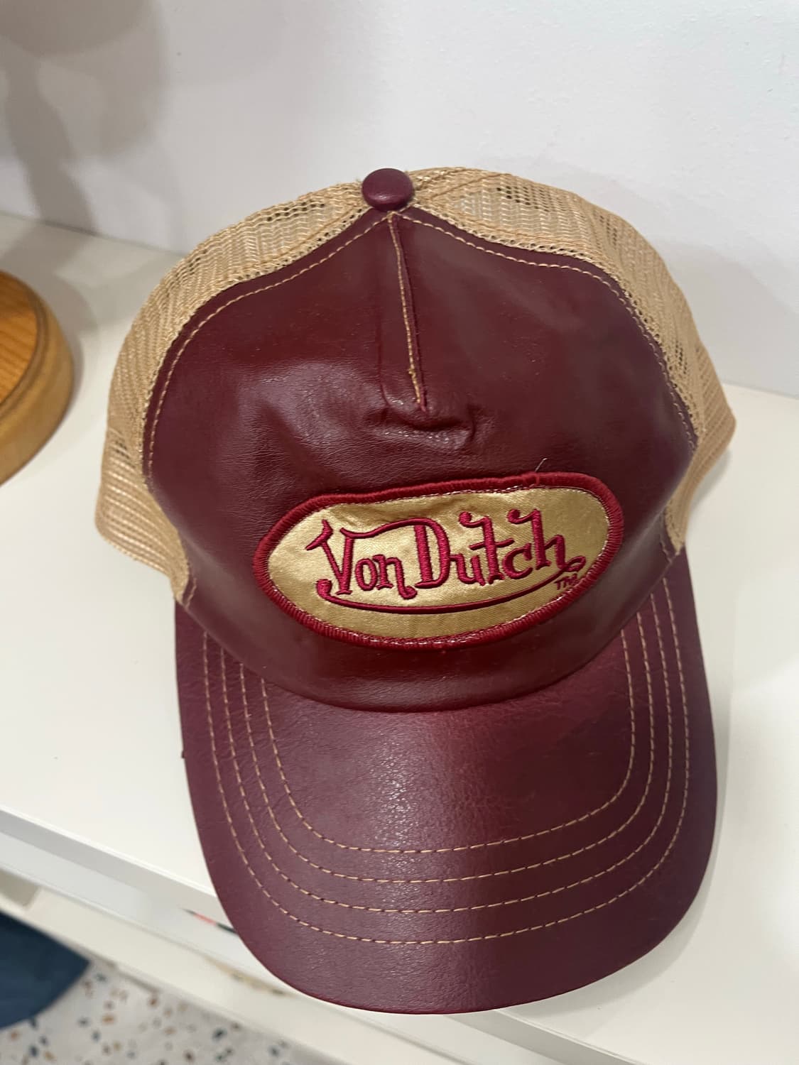 [새상품]본더치(Von Dutch) 메쉬 트러커 캡 (와인/베이지 상품이미지1