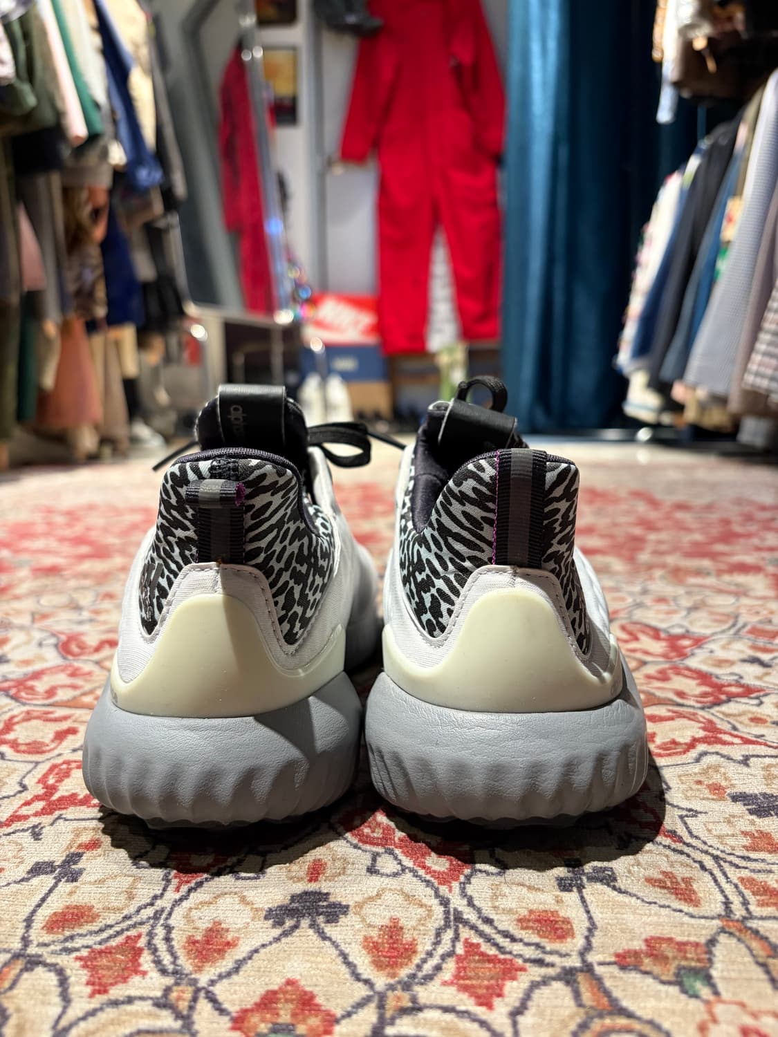 아디다스 알파바운스 상품이미지3