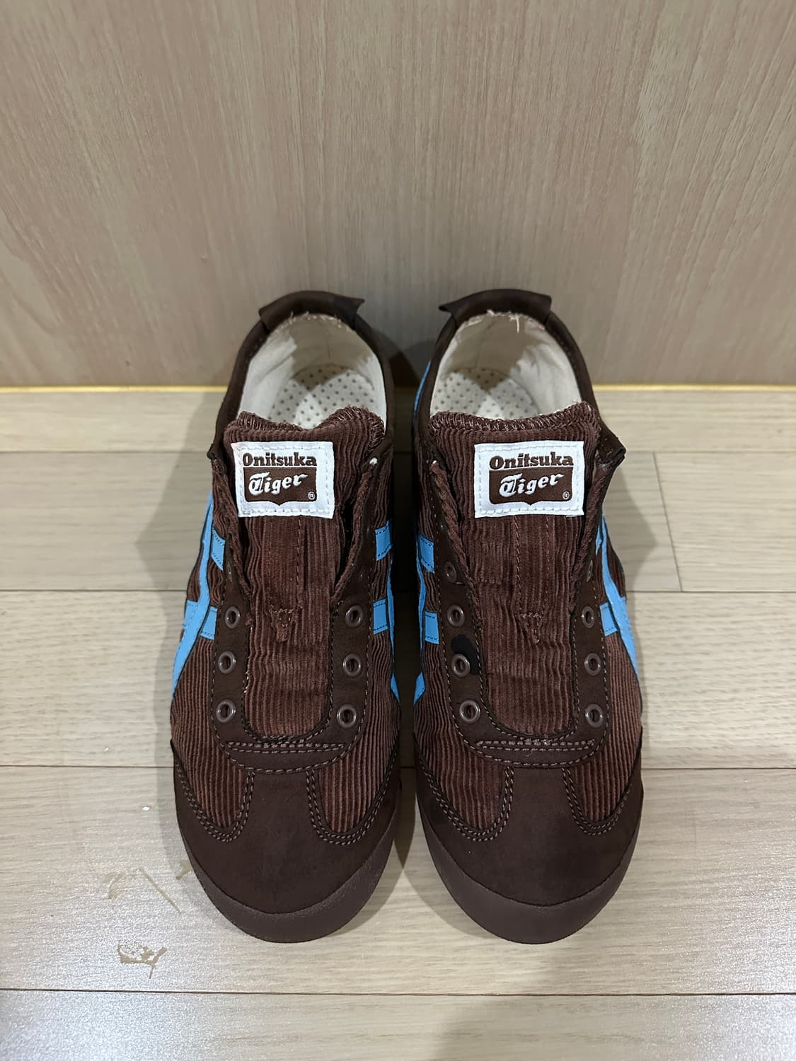 오니츠카타이거 멕시코66 슬립온 235 상품이미지2