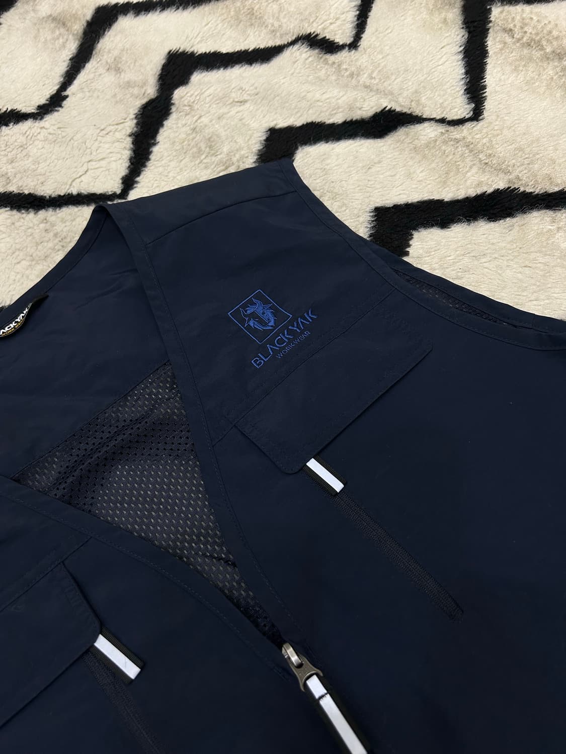 [2XL]블랙야크 워크웨어 매쉬 멀티포켓 조끼/짙은네이비 상품이미지1