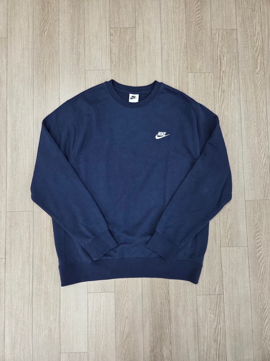 (새상품)나이키 nsw 클럽 맨투맨 네이비 bv2667-410 상품이미지1