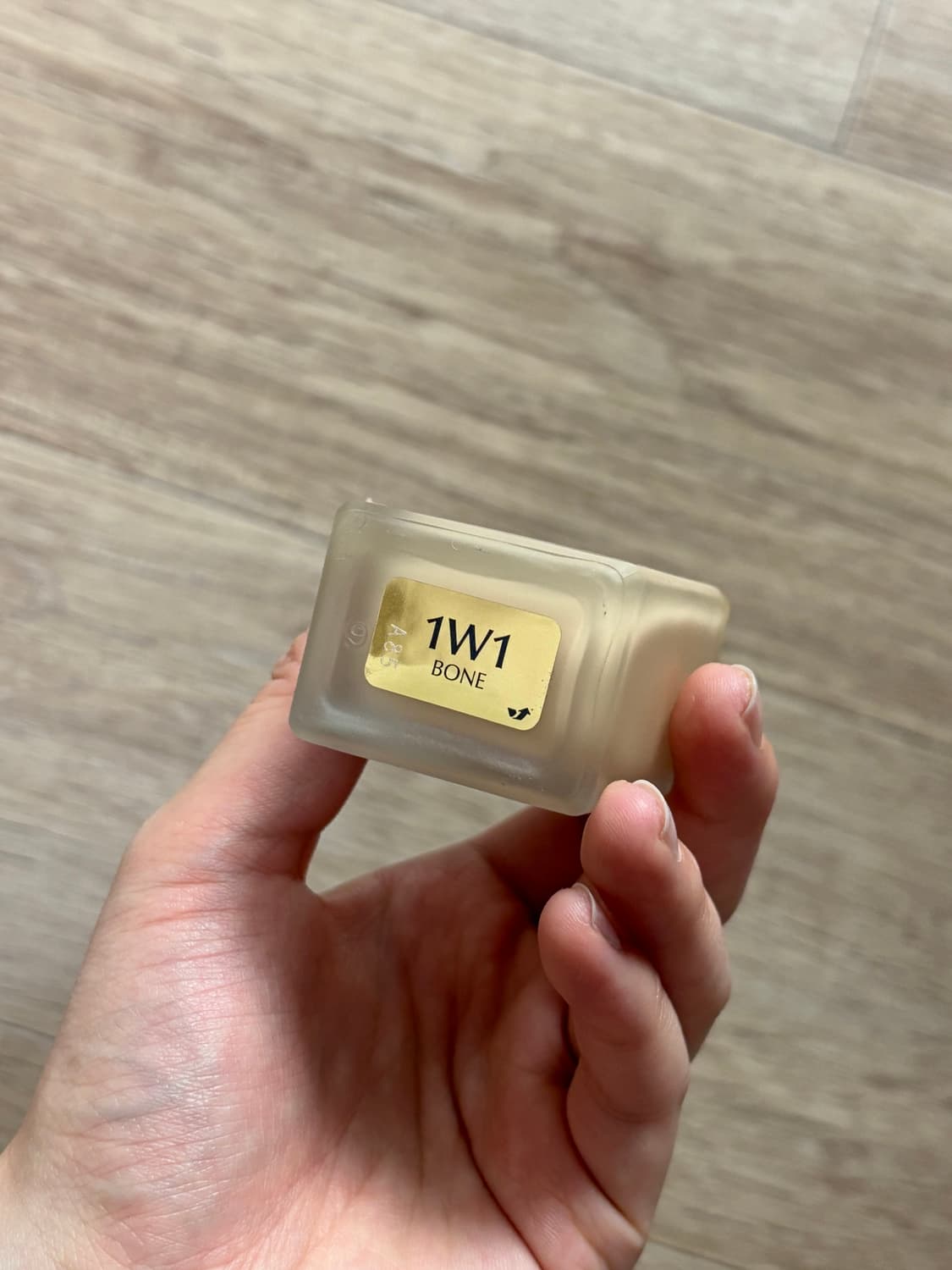 에스티로더 더블에어 파운데이션 1W1 본 상품이미지3