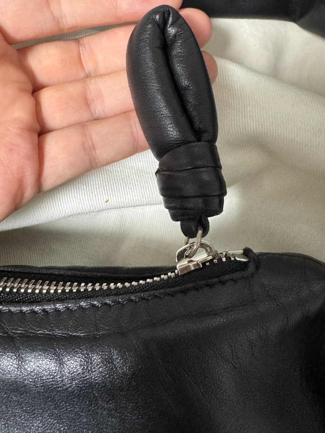 르메르 범백 라지 블랙 상품이미지5