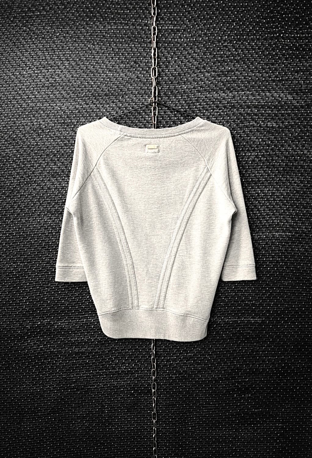 Diesel 레드플라워 크롭 스웻탑 상품이미지2