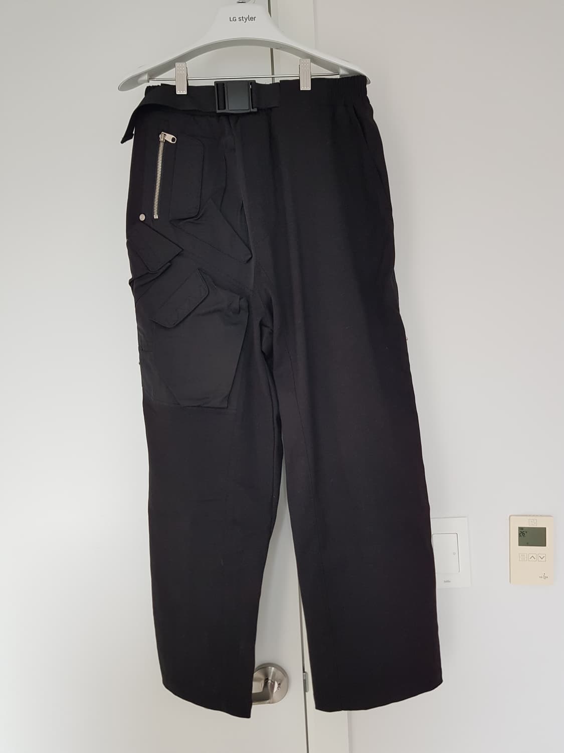 1) 언더마이카 x 오현석 볼튬.5 하드웨어 카고 포켓 와이드 팬츠 블랙 상품이미지1