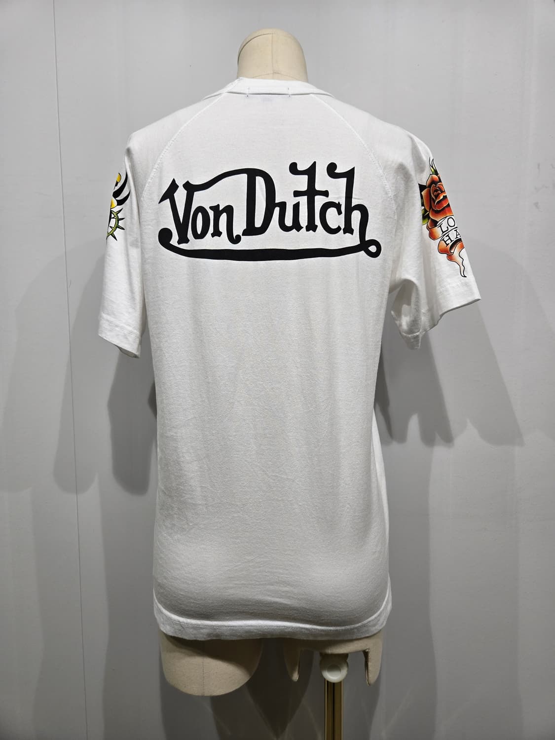 본더치 뱀 장미 반팔 티셔츠 상품이미지2