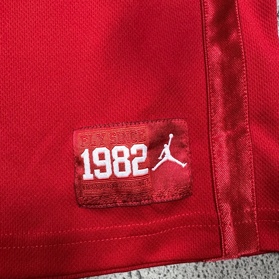 ✨ (만원 빈티지) 나이키 조던 23 농구 유니폼 나시 (10-12) 상품이미지3