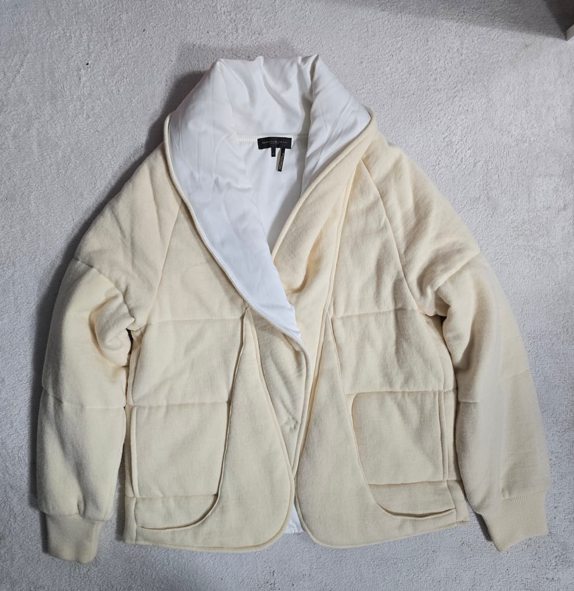 DKNY 도나카란 아이보리 퀼팅 양모 자켓 상품이미지1