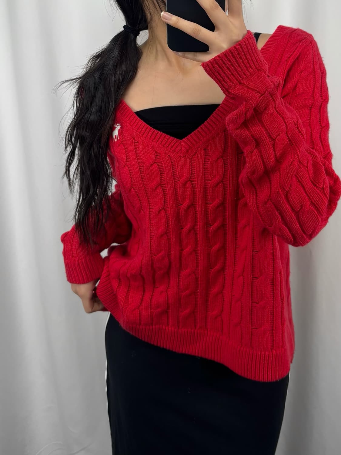 아베크롬비 레드 꽈배기 브이넥 니트 상품이미지1