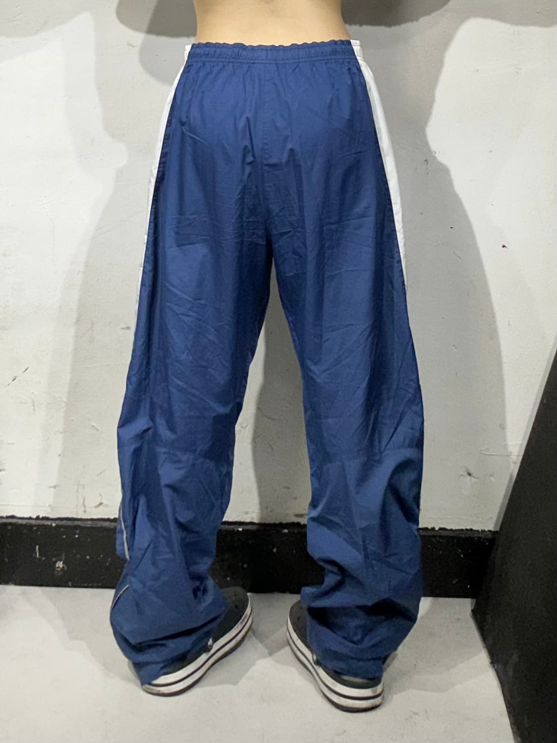 나이키 블루 와이드 화이트 사이드 트랙 팬츠 L 상품이미지3