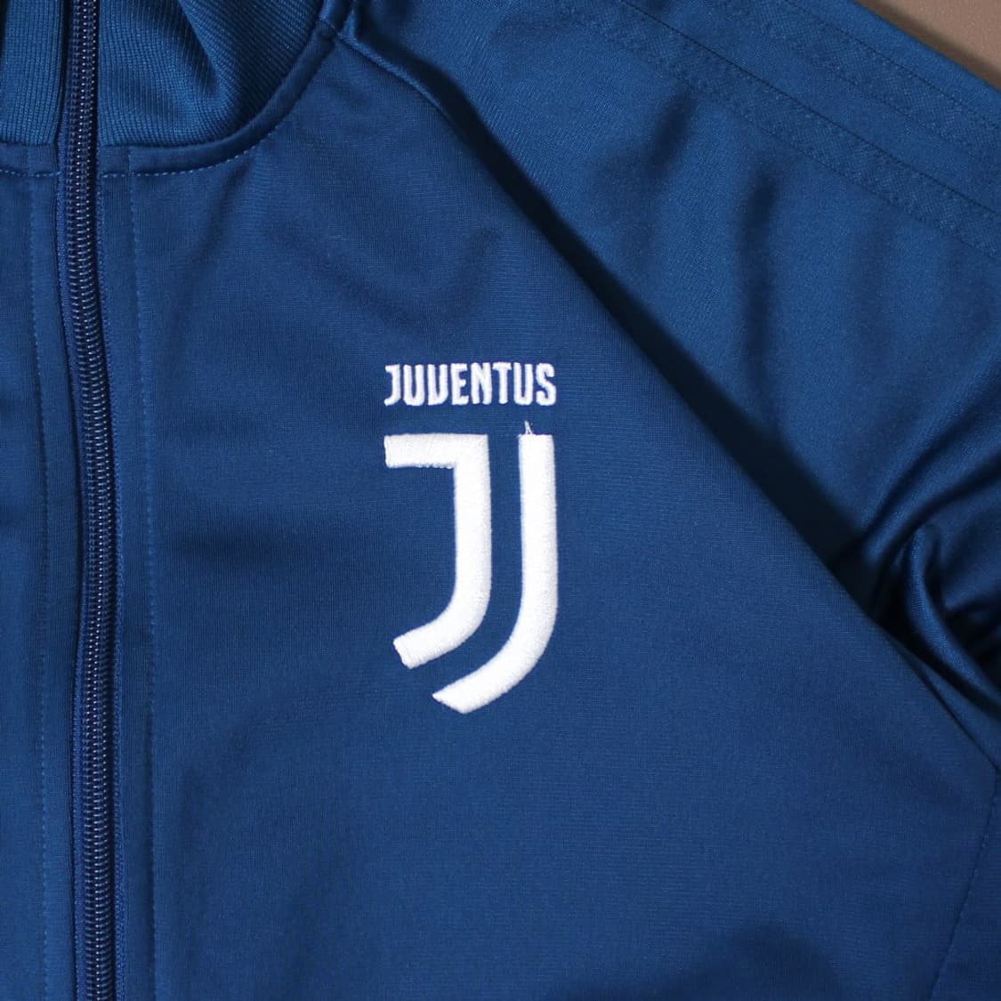Adidas 아디다스 유벤투스 트레이닝 져지 상품이미지3