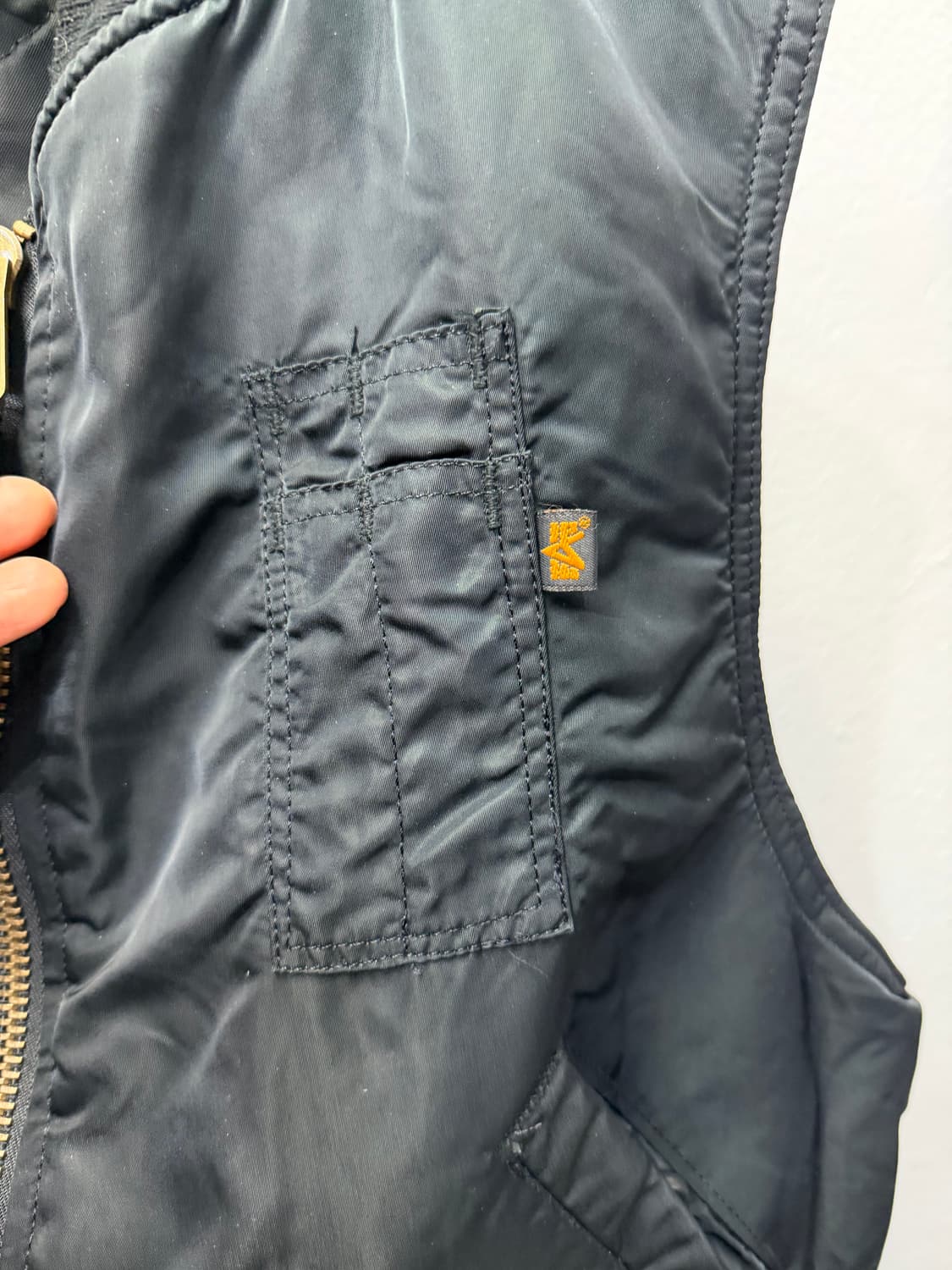 정품) 알파인더스트리 리버시블 양면 MA-1 조끼 L 상품이미지4