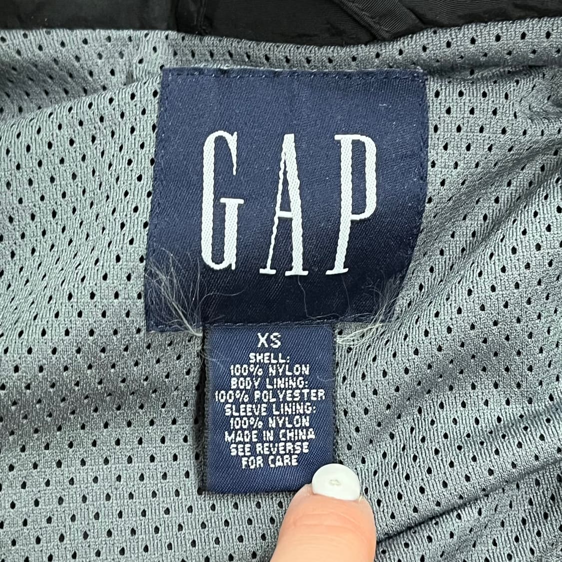 [정품/XS] 갭 검정색 후드 아노락 바람막이 b16 상품이미지5
