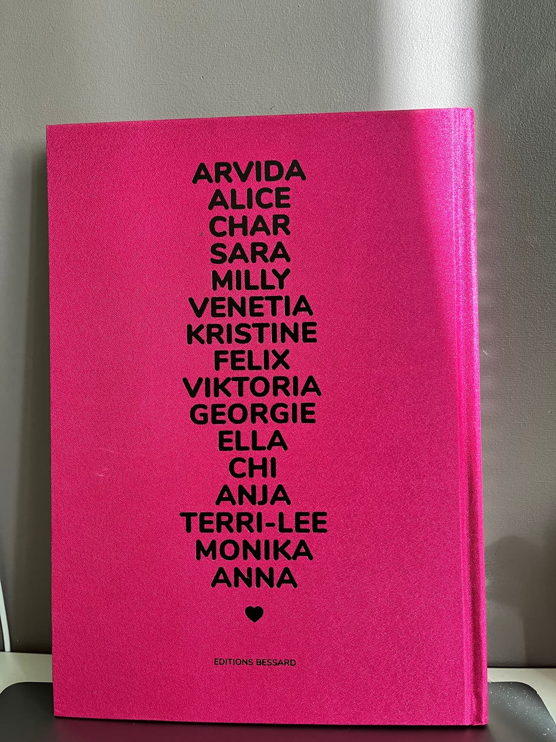 DYE YOUR HAIR WITH Kool-Aid 포토북 상품이미지6