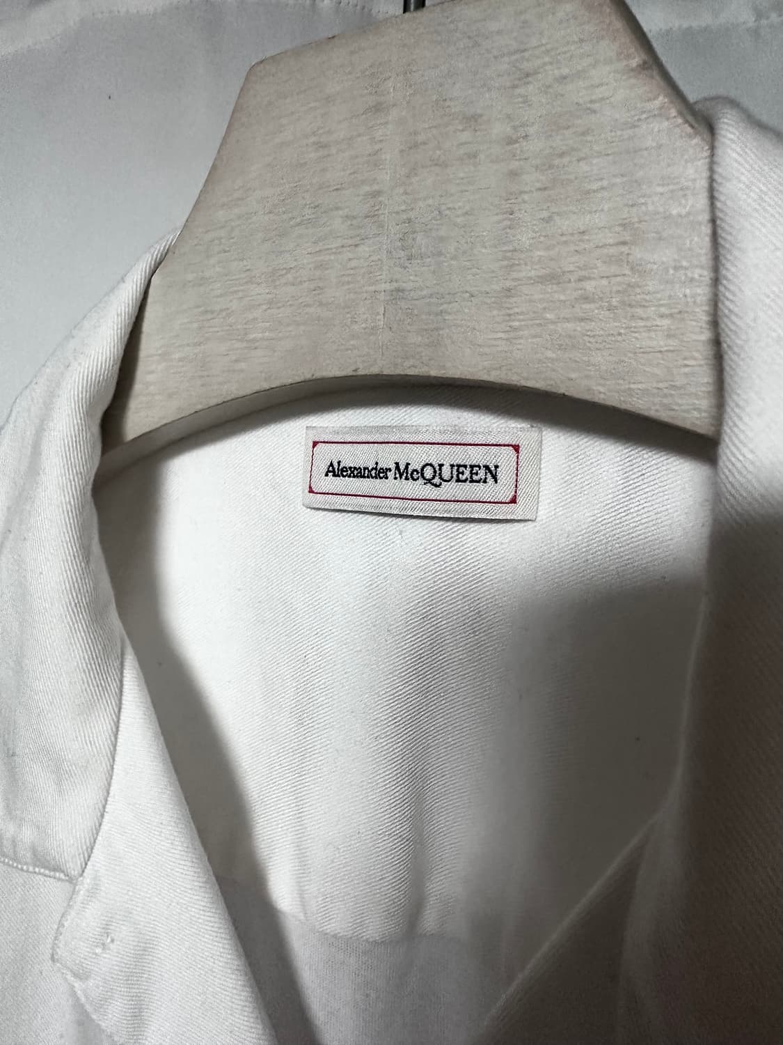 Alexander McQueen Graphic 시그니처 셔츠 상품이미지5