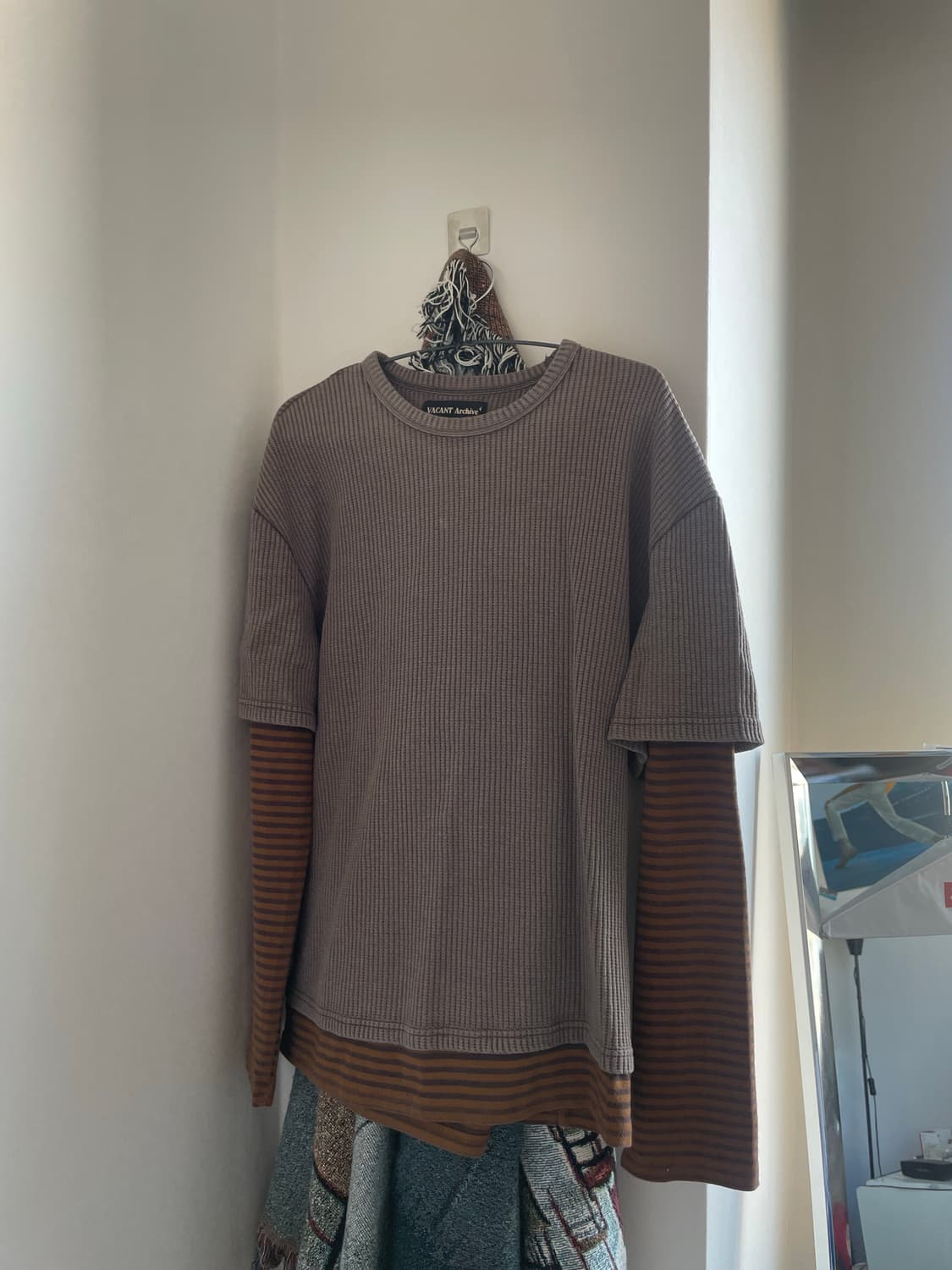 vacant 베이컨트 롱슬리브  상품이미지1