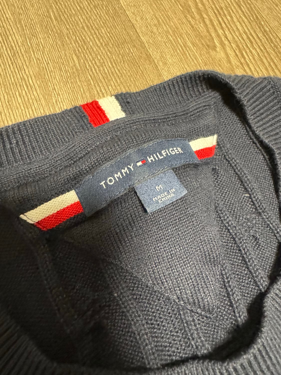 타미힐티거 니트 상품이미지2