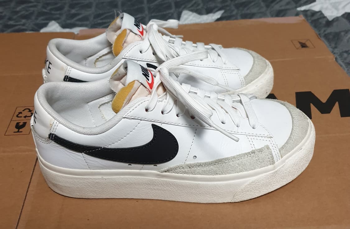 나이키 블레이저 로우 플랫폼 스니커즈 (235) DJ0292-101 상품이미지1