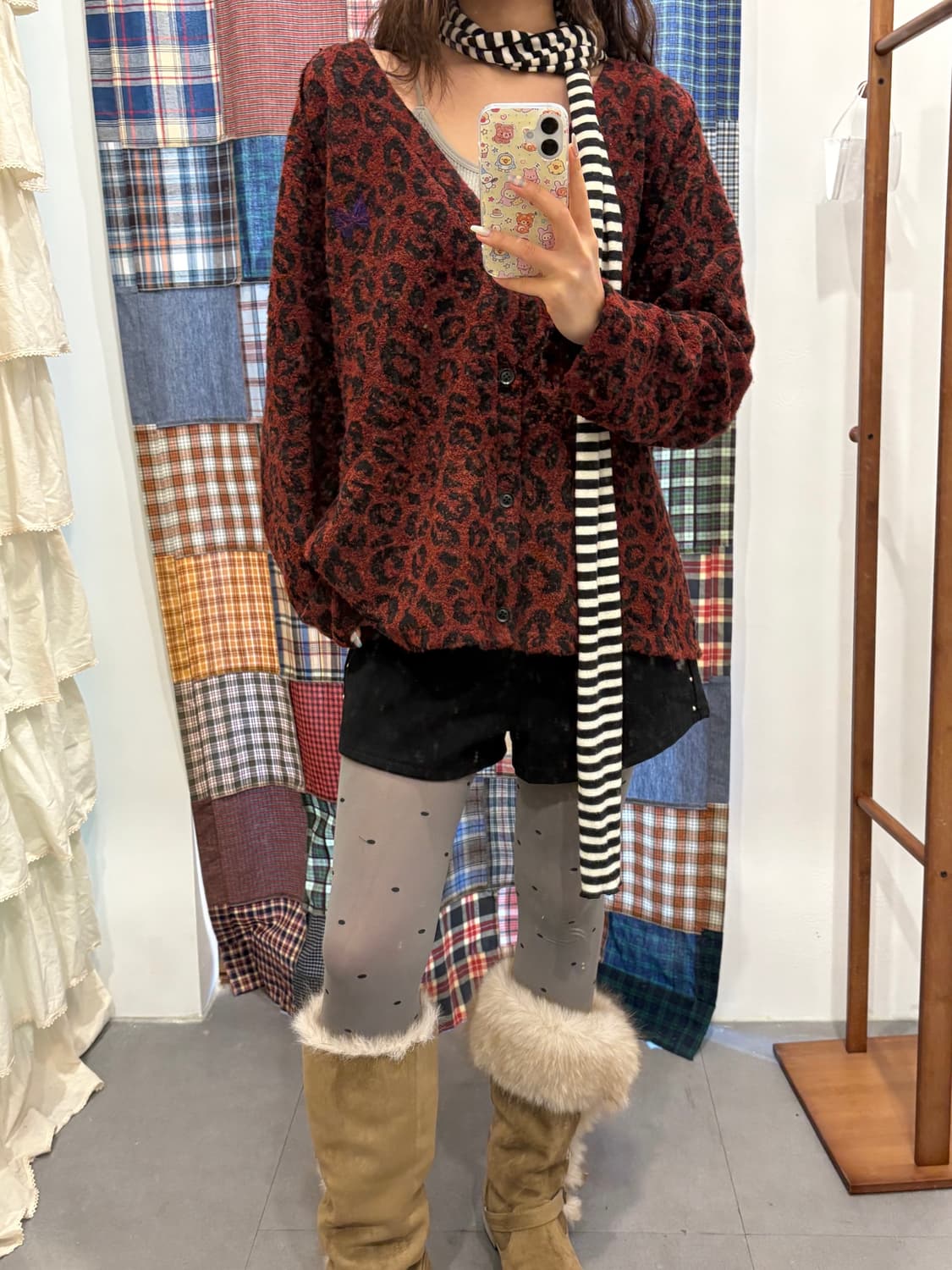 니들스 호피 부클 가디건 상품이미지2