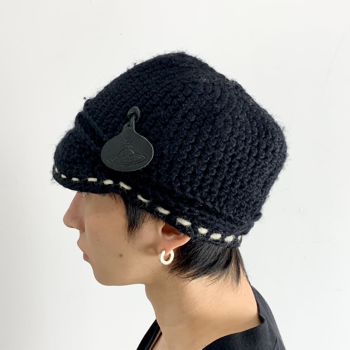 비비안웨스트우드 ORB 레더 장식 니트 캡 상품이미지5