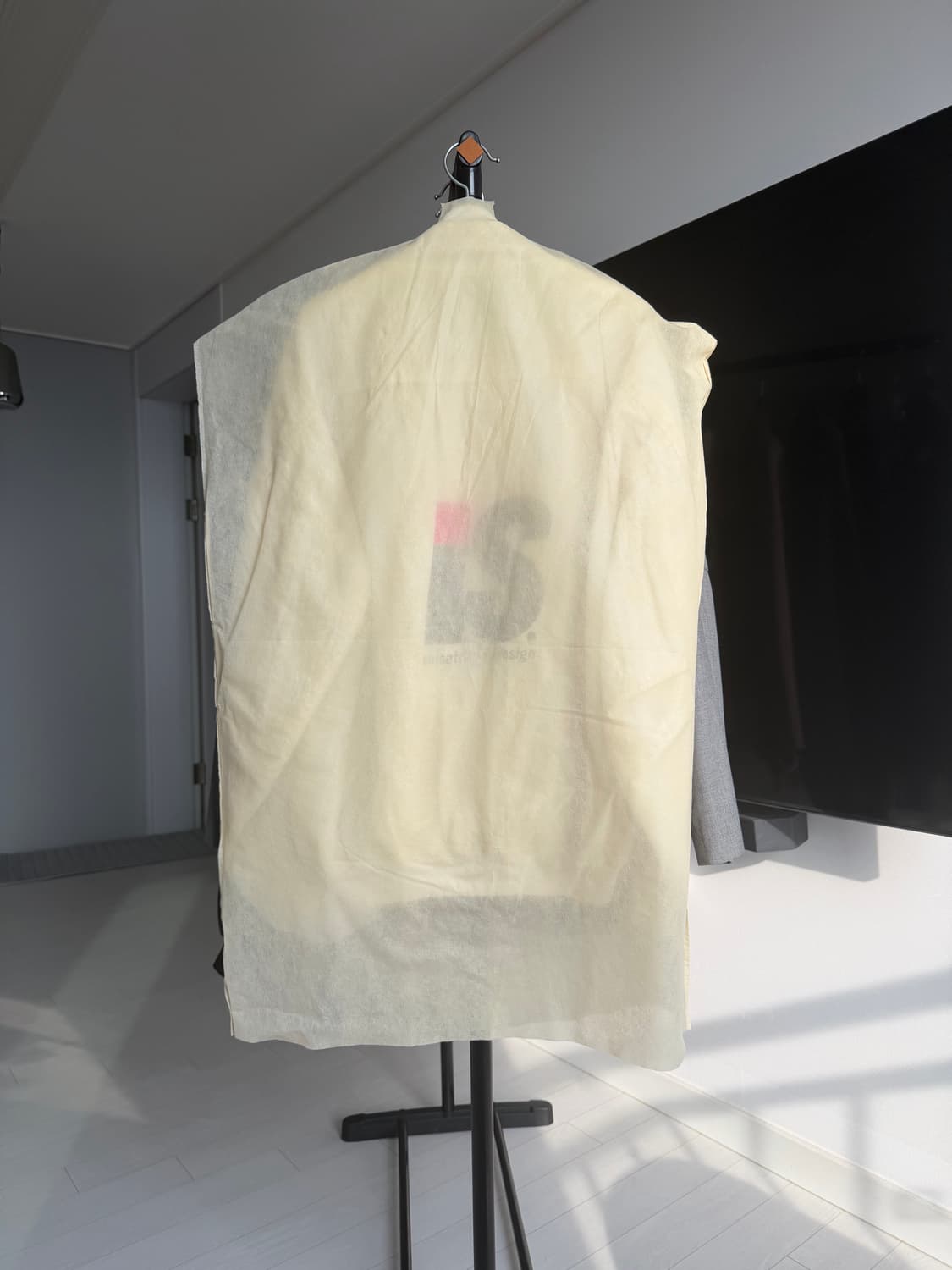 팔로우하고기둘‼️ 이세이미야케80s 봄버조만간,,, 오늘일수도,,? 상품이미지1