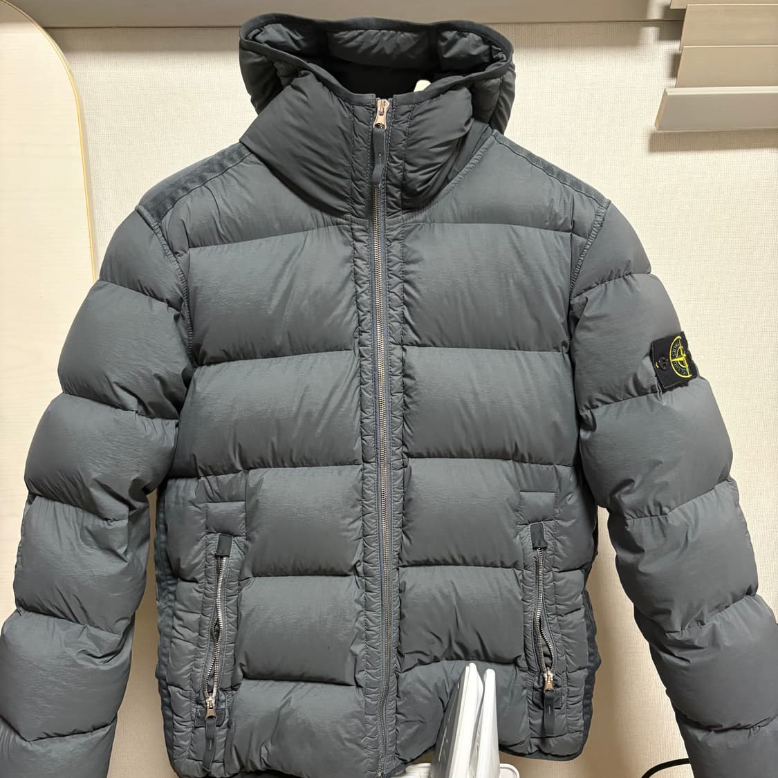 스톤아일랜드 심리스 패딩 상품이미지2