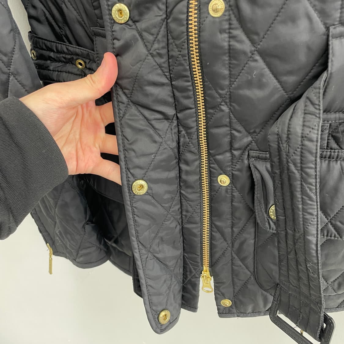 W 바버 퀼팅 인터네셔널 자켓 블랙 벨트 여성 상품이미지5