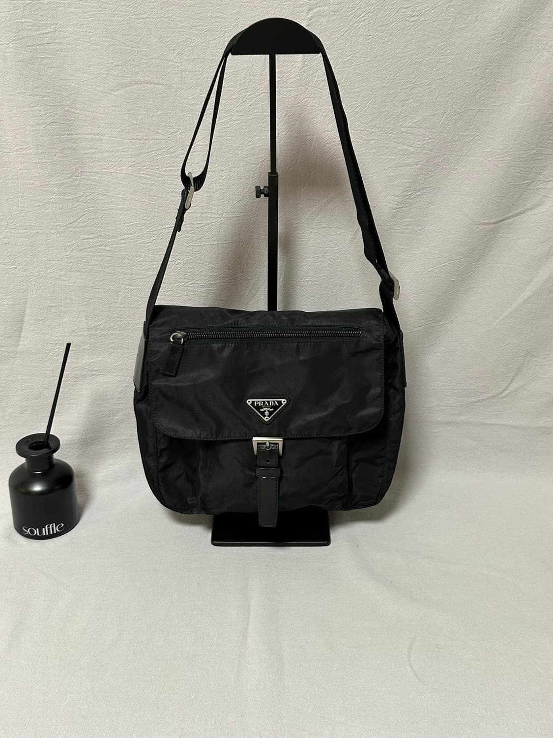 (S급) 프라다 버클 크로스백 나일론 포코노 주우재백 상품이미지5