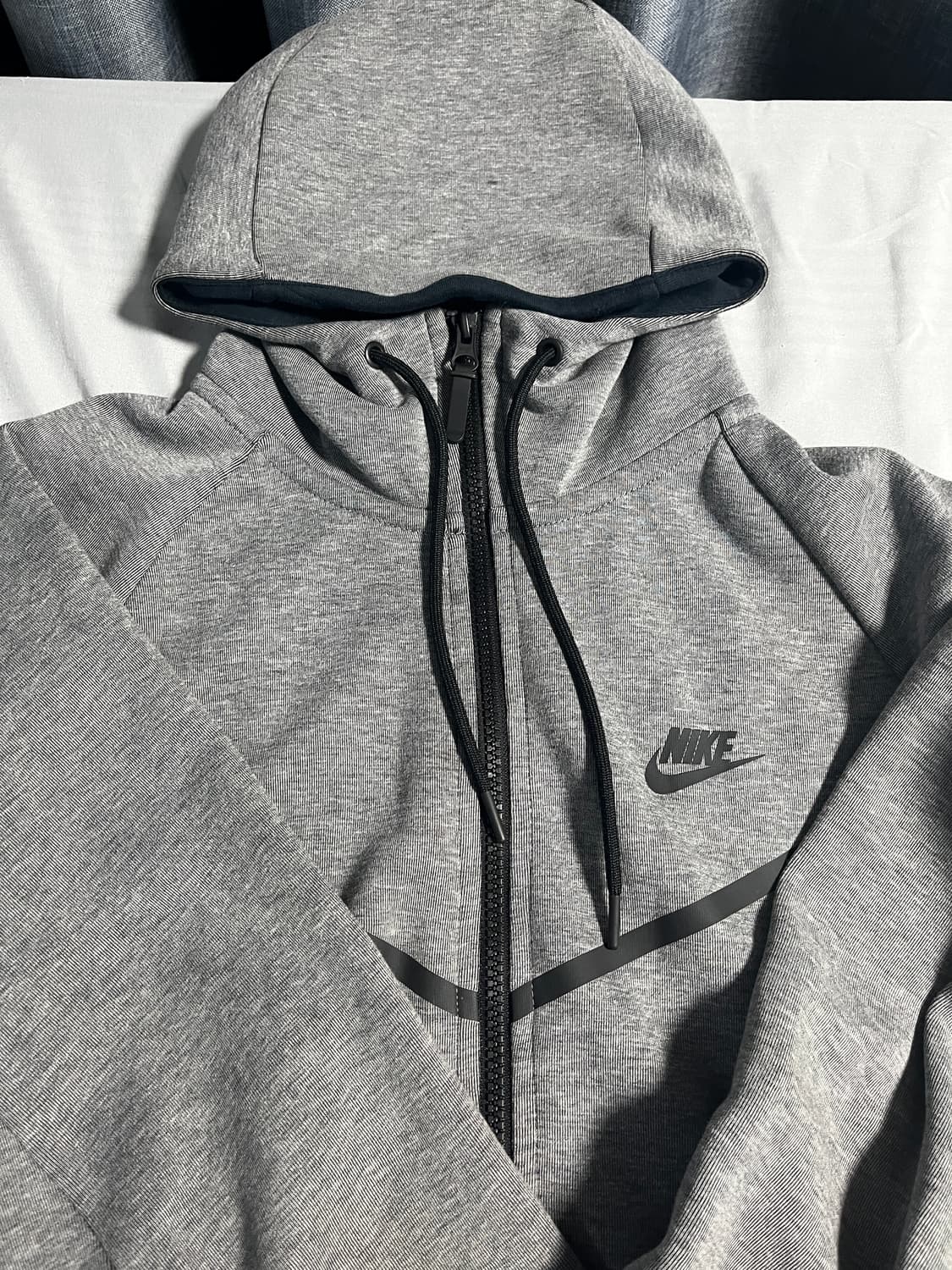 나이키 테크팩 그레이 m사이즈 상품이미지1