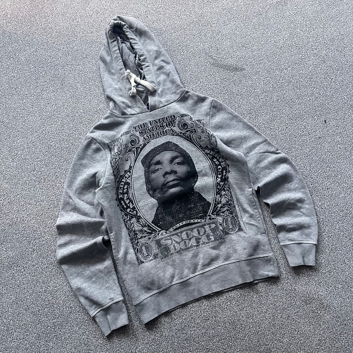 스눕독 프린팅 그레이 후드티 상품이미지1