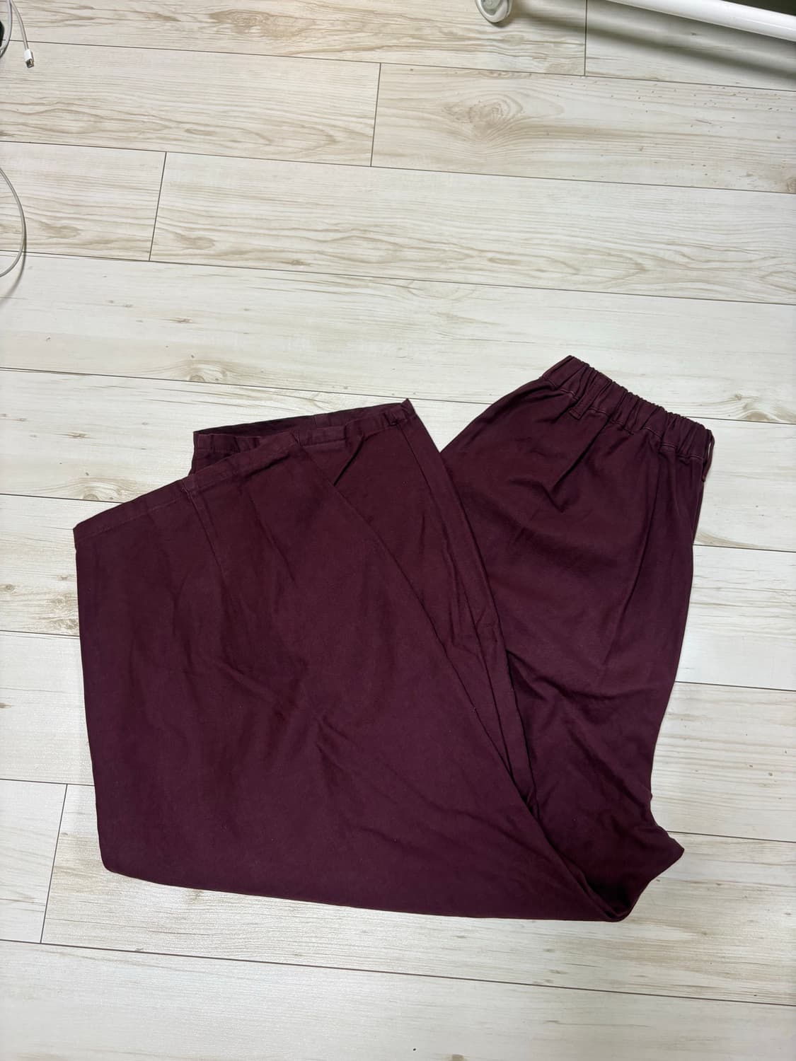 앵글런 long tuck wing balloon pants 버건디 상품이미지9