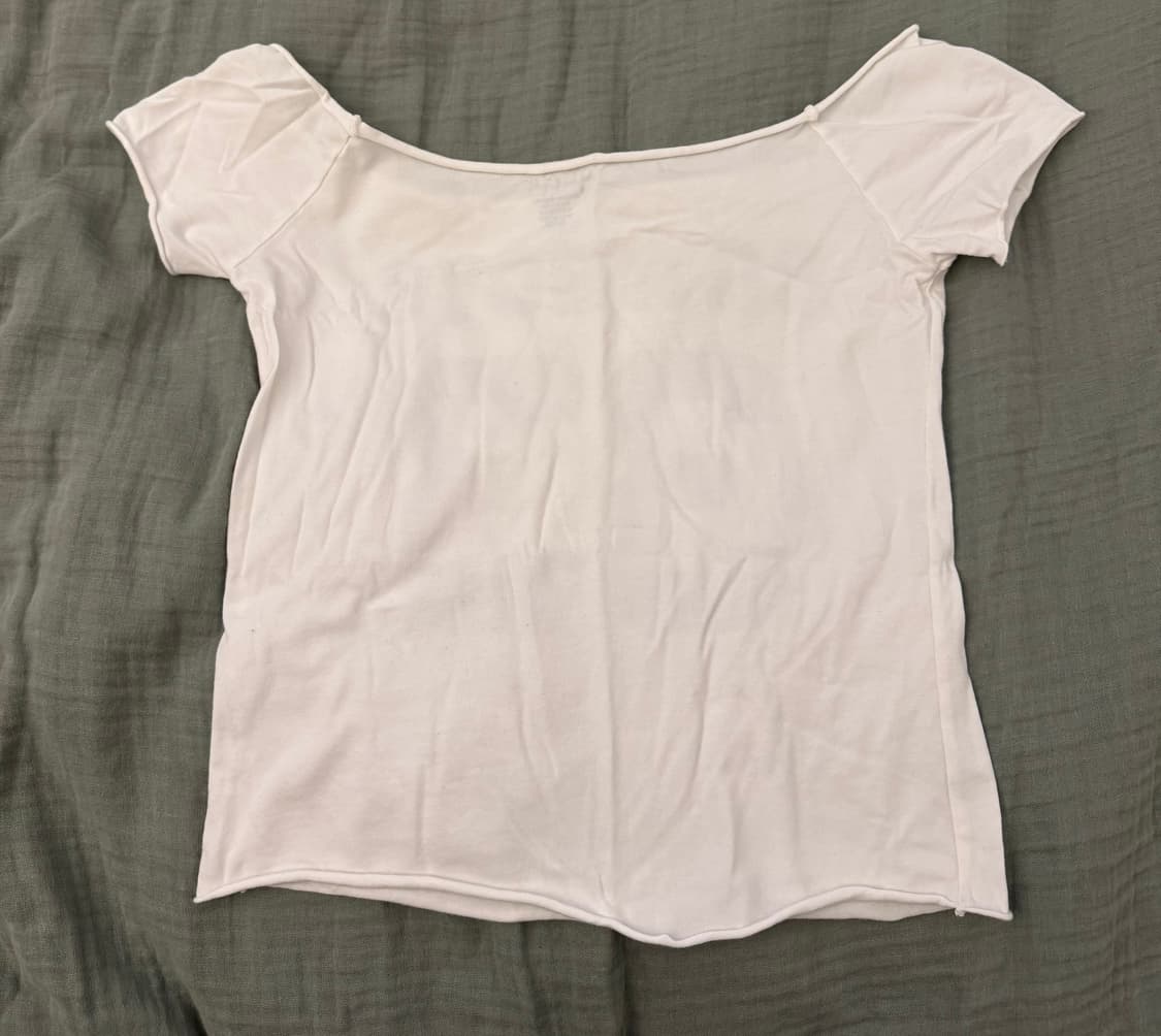 Brandy Melville 오프숄더 티셔츠 상품이미지4