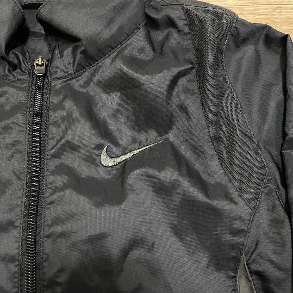 나이키 스우시 자수 로고 바람막이 집업자켓 [블랙] M/95 상품이미지4
