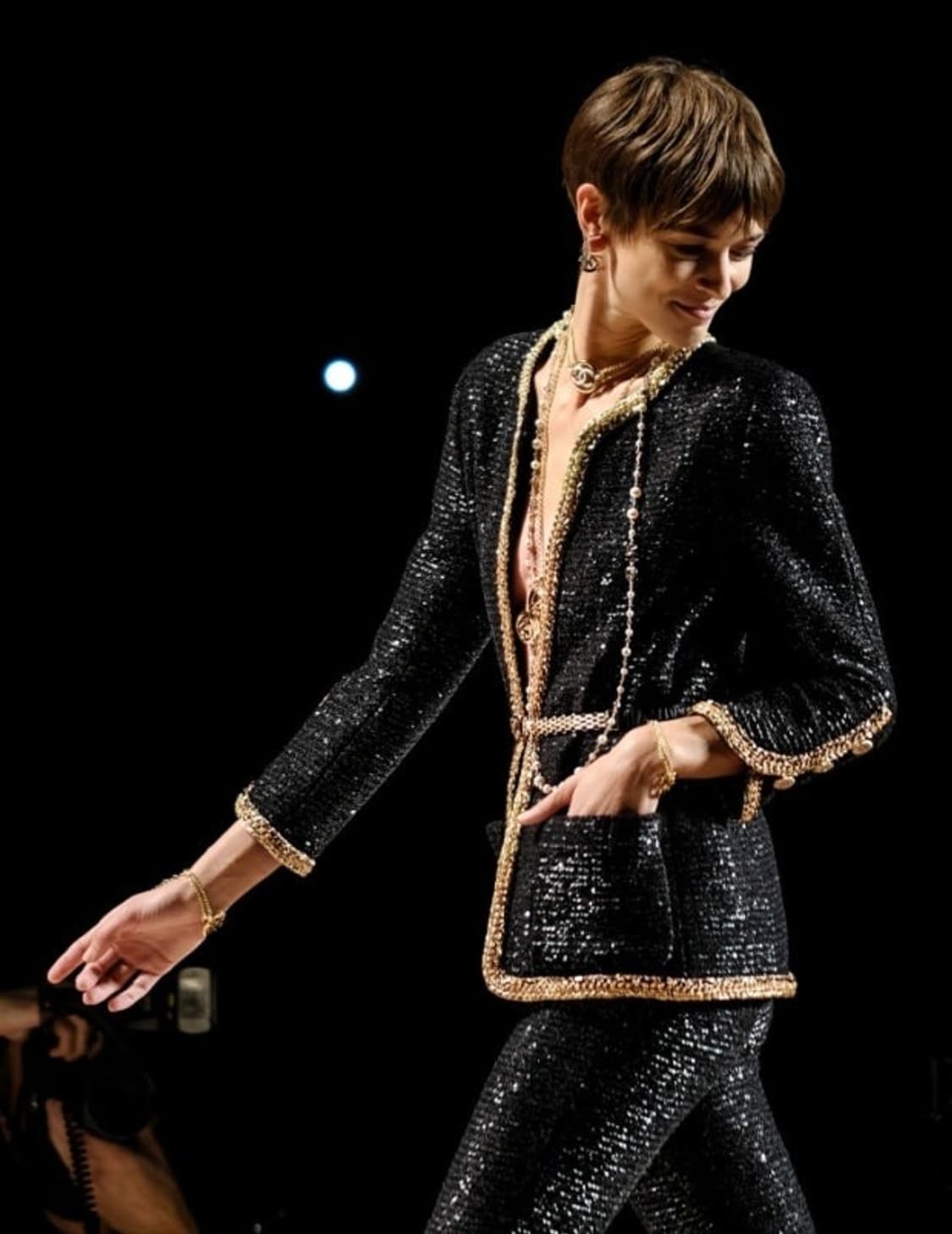 샤넬 스팽글 트위드자켓 상품이미지1