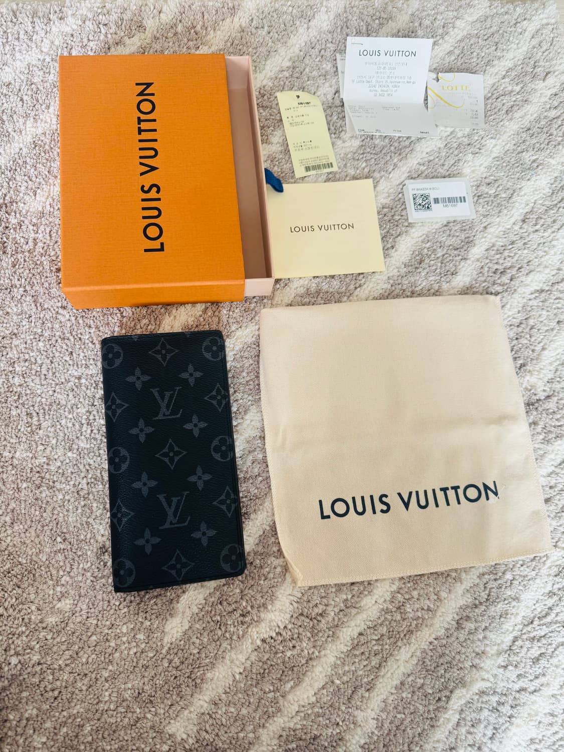 정품 루이비통 장지갑 이클립스 블랙 상품이미지1