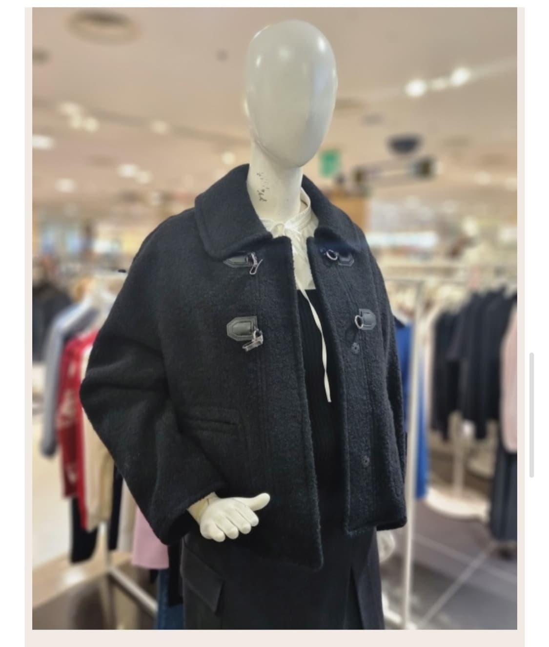 올리브데올리브 버클장식 부클 숏 핸드메이드 코트  상품이미지4