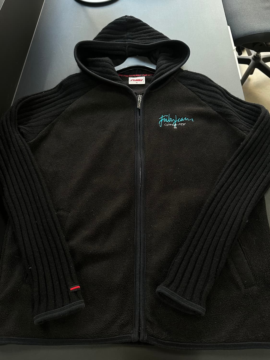 후부 자수백로고 후드 플리스 니트집업 상품이미지6