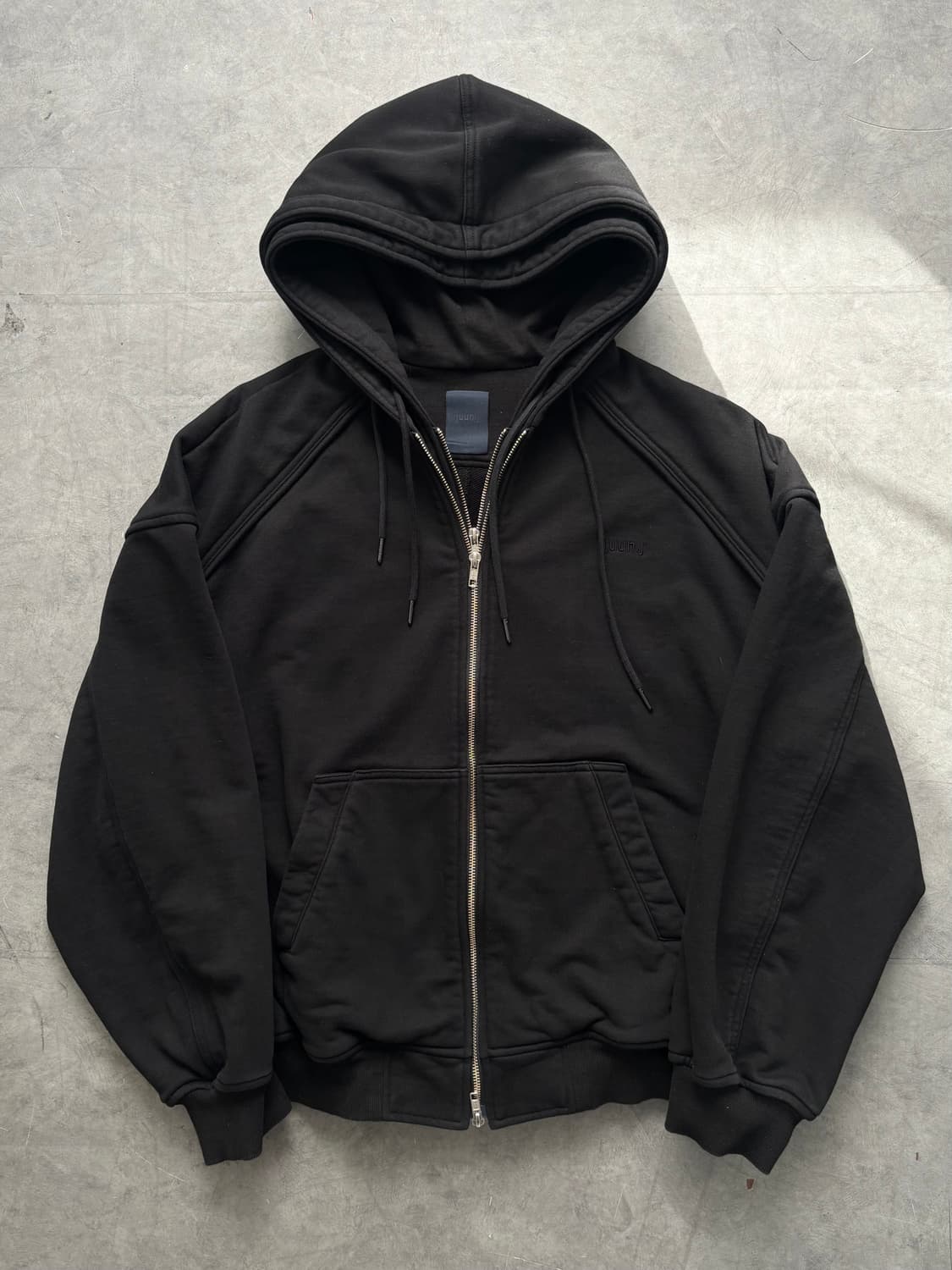 Juun.J 준지 25FW 블랙 더블 레이어드 후드 집업 상품이미지5