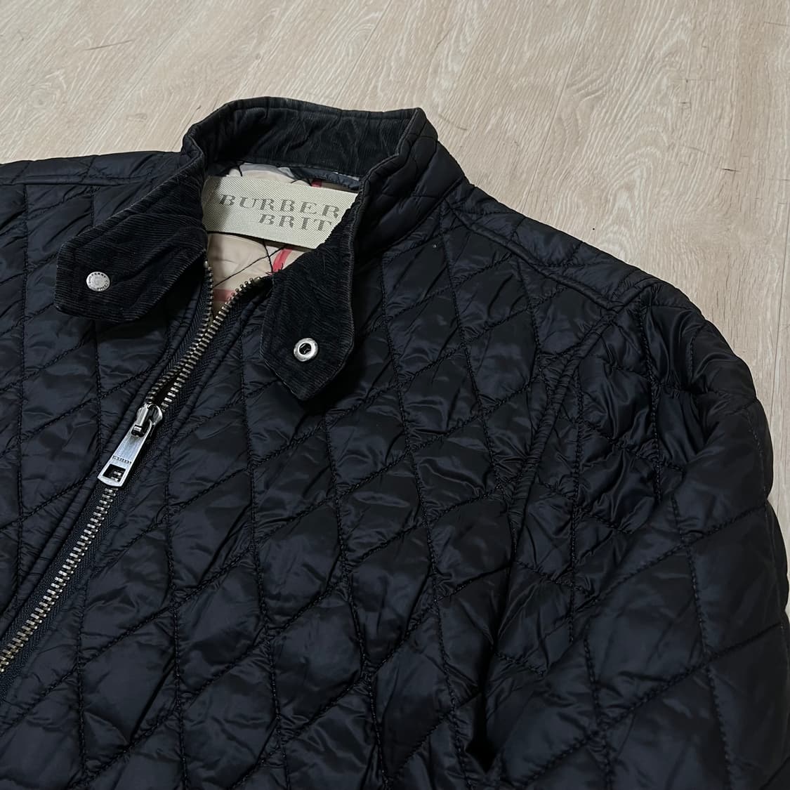 버버리 브릿 노바체크 퀼팅 자켓 XXL 상품이미지5
