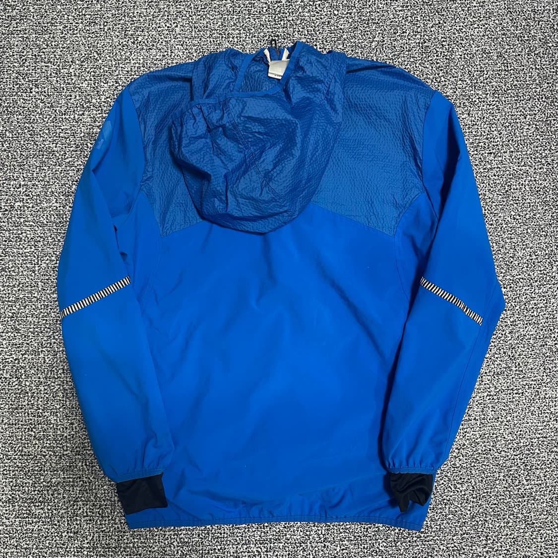 (100) 아디다스 러닝 바람막이 자켓 상품이미지3