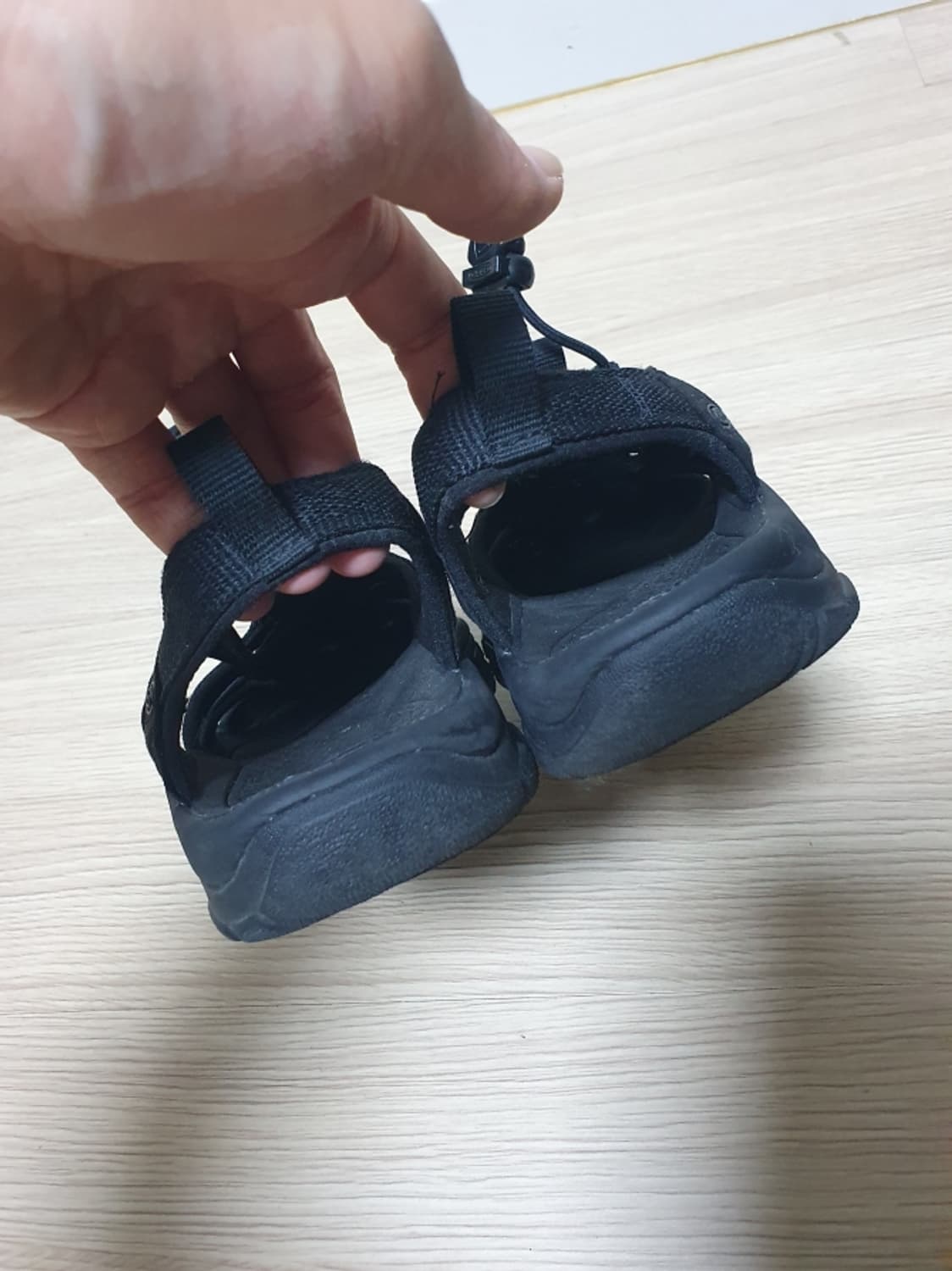 킨 뉴포트 H2 블랙 샌들 245 상품이미지5
